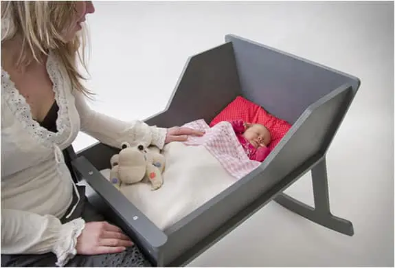 Rockid rocking chair and cradle in one