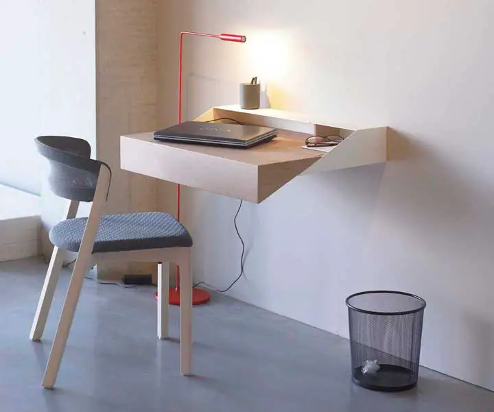 Desk-Box-use