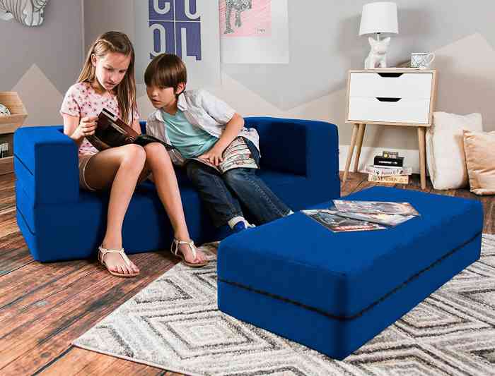 Jaxx Zipline Sofa for big kids