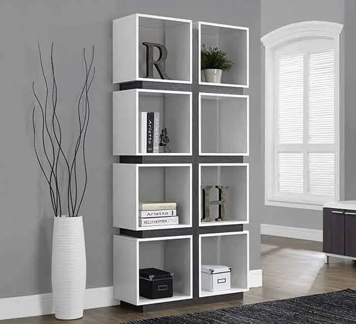 With the Monarch Hollow Core Bookcase you can store all your favorite items with eight generously-sized cubes and add a modern touch to any room. 
