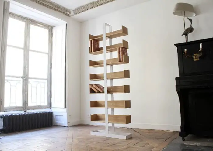Séverin Bookshelf can be placed in a corridor, against a wall or can be used as a room divider in the middle of a room. 