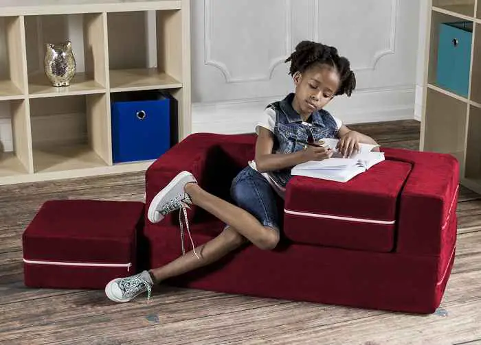 Kids Zipline modular sofa and ottomans
