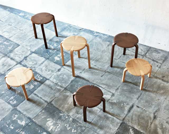 clover-shaped nesting stools