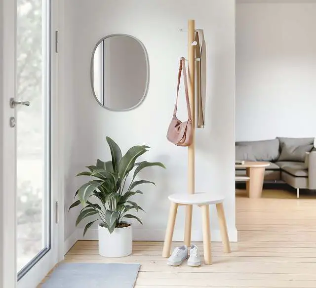 coat stand with built-in stool