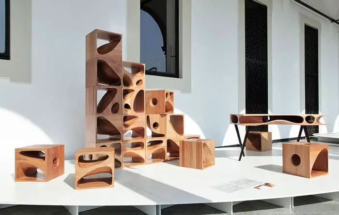 CATable 2.0, a playful cat furniture system