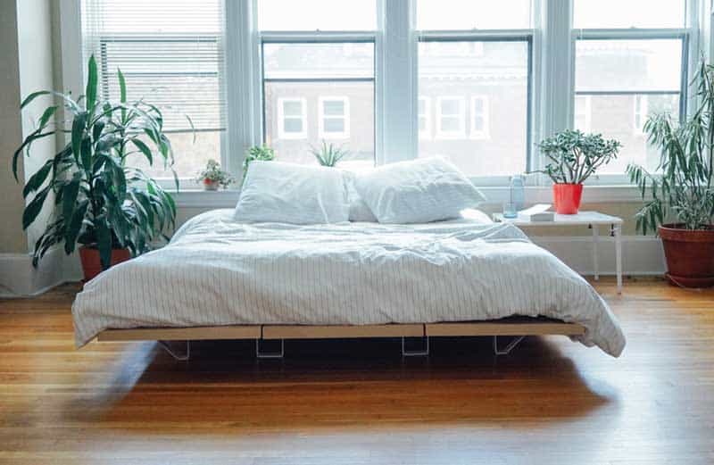 Floyd Platform Bed - Vurni