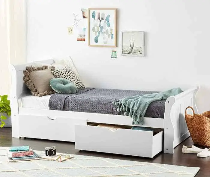 kids bed with two drawers