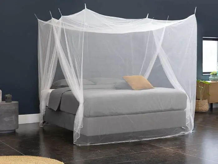 backpackers mosquito net